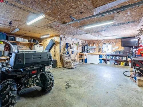 27 52318 Rge Road 25, Rural Parkland County, AB - Indoor Photo Showing Garage