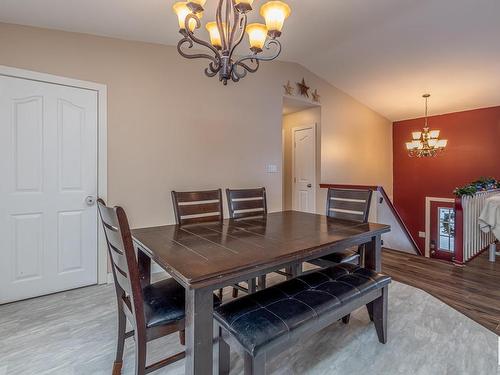 27 52318 Rge Road 25, Rural Parkland County, AB - Indoor Photo Showing Dining Room