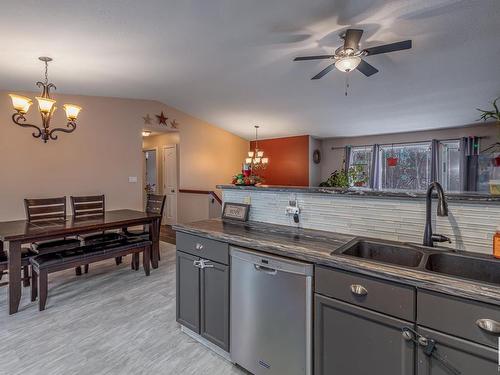 27 52318 Rge Road 25, Rural Parkland County, AB - Indoor Photo Showing Kitchen With Double Sink