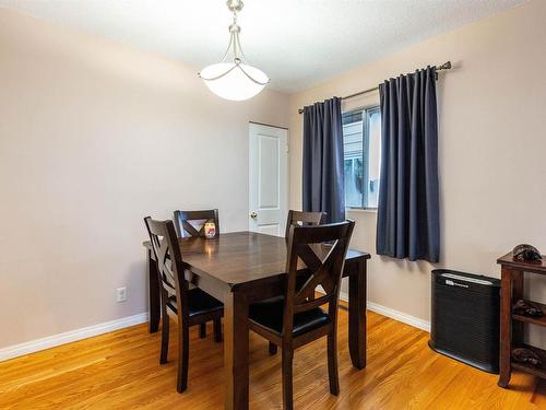 15745 107A Avenue, Edmonton, AB - Indoor Photo Showing Dining Room