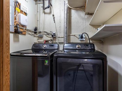 15745 107A Avenue, Edmonton, AB - Indoor Photo Showing Laundry Room