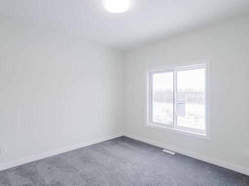 1213 11 Avenue, Edmonton, AB - Indoor Photo Showing Other Room