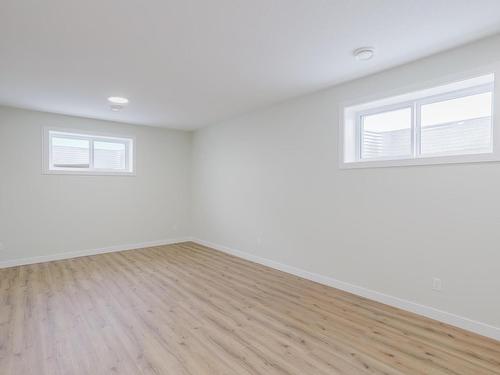 1213 11 Avenue, Edmonton, AB - Indoor Photo Showing Other Room