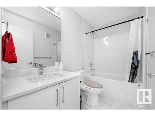 3709 41 Avenue, Beaumont, AB - Indoor Photo Showing Bathroom