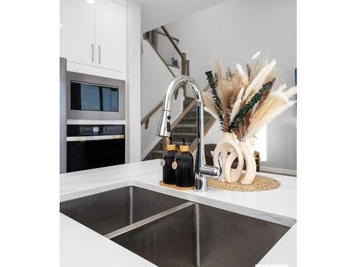 3709 41 Avenue, Beaumont, AB - Indoor Photo Showing Kitchen