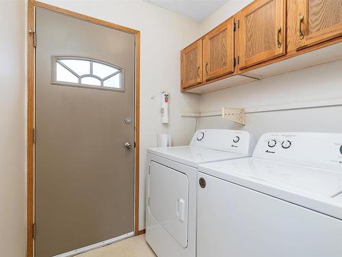 10632 10 Avenue, Edmonton, AB - Indoor Photo Showing Laundry Room