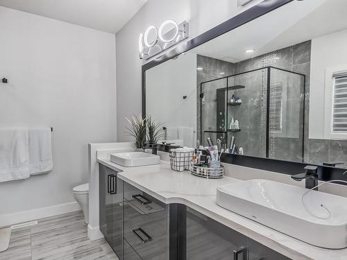 1448 25 Street, Edmonton, AB - Indoor Photo Showing Bathroom