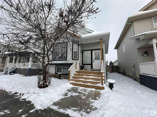 1725 Turvey Bend Bend, Edmonton, AB 