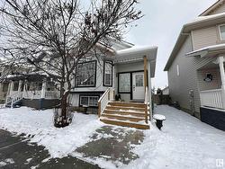 1725 TURVEY BEND Bend  Edmonton, AB T6R 2W7