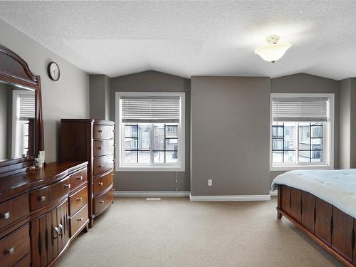 17043 71 Street, Edmonton, AB - Indoor Photo Showing Bedroom