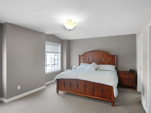 17043 71 Street, Edmonton, AB - Indoor Photo Showing Bedroom