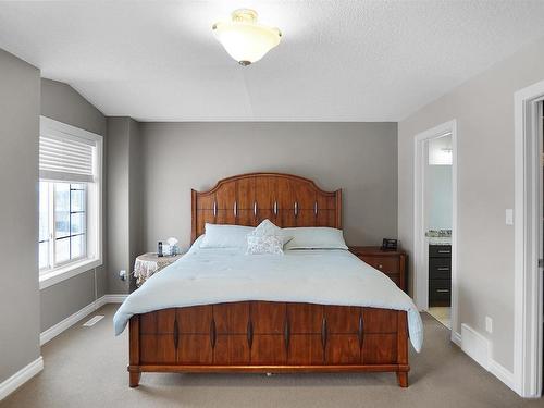 17043 71 Street, Edmonton, AB - Indoor Photo Showing Bedroom