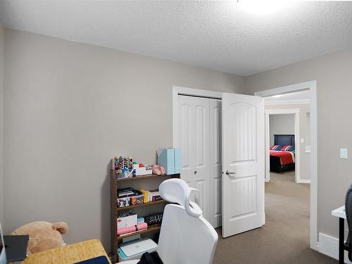 17043 71 Street, Edmonton, AB - Indoor