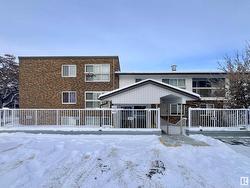 #303 11450 40 AV NW  Edmonton, AB T6J 0R5