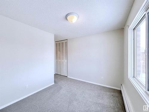 303 11450 40 Avenue, Edmonton, AB - Indoor Photo Showing Other Room