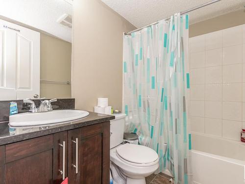 319 270 Mcconachie Drive, Edmonton, AB - Indoor Photo Showing Bathroom