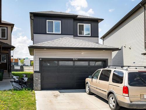 1797 Erker Wy Nw, Edmonton, AB 