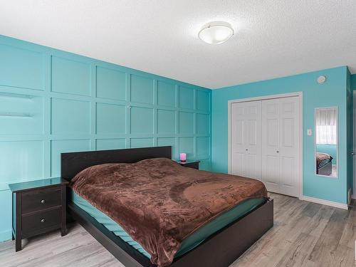 935 Ebbers Crescent, Edmonton, AB - Indoor Photo Showing Bedroom