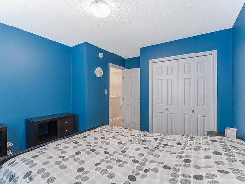 935 Ebbers Crescent, Edmonton, AB - Indoor Photo Showing Bedroom