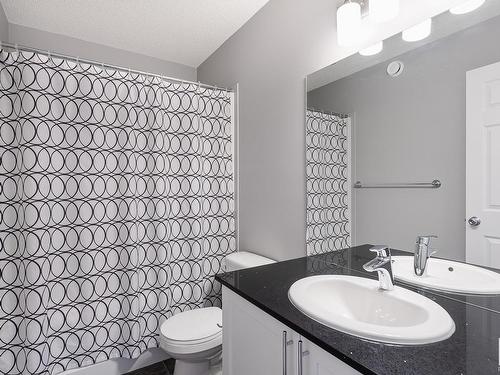 935 Ebbers Crescent, Edmonton, AB - Indoor Photo Showing Bathroom