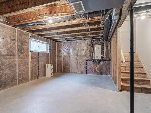 935 Ebbers Crescent, Edmonton, AB - Indoor Photo Showing Basement