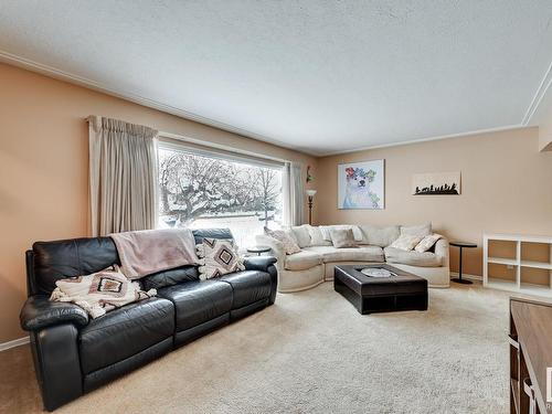 10132 72 St Nw, Edmonton, AB 