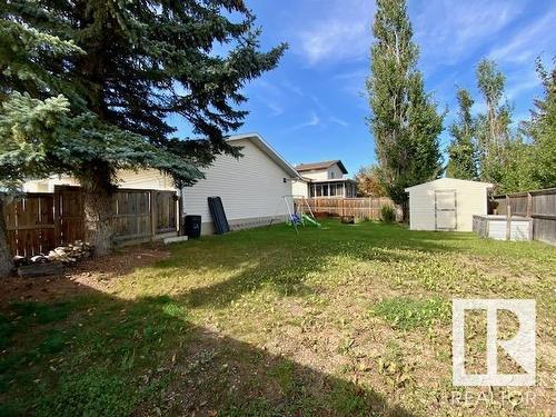 111 Northwood Cr, Wetaskiwin, AB 