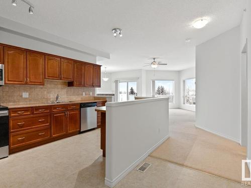 410 51 Eldorado Drive, St. Albert, AB - Indoor Photo Showing Kitchen With Double Sink