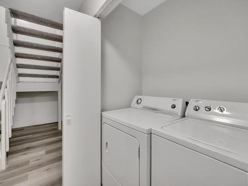 21E Meadowlark Village, Edmonton, AB - Indoor Photo Showing Laundry Room