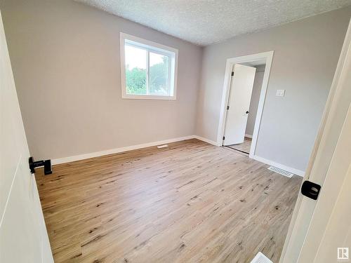 12018 77 Street Nw, Edmonton, AB - Indoor Photo Showing Other Room