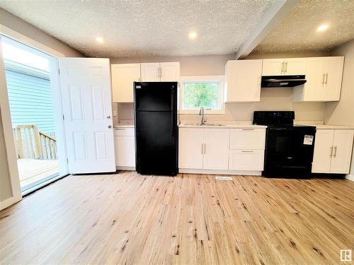 12018 77 Street Nw, Edmonton, AB - Indoor Photo Showing Kitchen