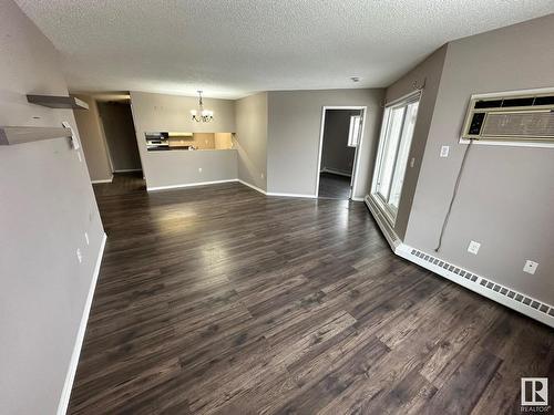 407 9620 174 Street, Edmonton, AB - Indoor