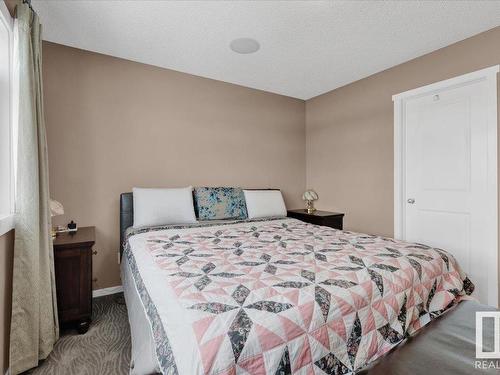 3608 12 St, Edmonton, AB - Indoor Photo Showing Bedroom