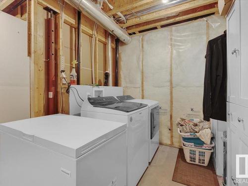 3608 12 St, Edmonton, AB - Indoor Photo Showing Laundry Room