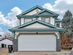 3119 41 AV NW  Edmonton, AB T6T 1L3