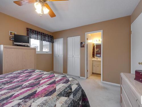 3131 74 Street, Edmonton, AB - Indoor Photo Showing Bedroom