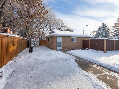 3131 74 Street, Edmonton, AB - Outdoor