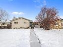 8716 136 Av Nw, Edmonton, AB 