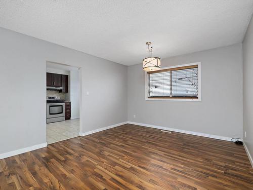 8716 136 Avenue, Edmonton, AB - Indoor Photo Showing Other Room