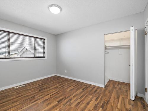 8716 136 Avenue, Edmonton, AB - Indoor Photo Showing Other Room