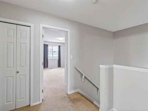 6212 1A Avenue, Edmonton, AB - Indoor Photo Showing Other Room