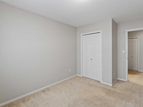 6212 1A Avenue, Edmonton, AB - Indoor Photo Showing Other Room