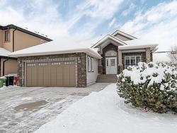 5344 MULLEN BEND BN NW  Edmonton, AB T6R 0P9