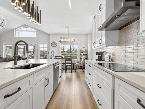 5344 Mullen Bend Bend, Edmonton, AB - Indoor Photo Showing Kitchen With Upgraded Kitchen