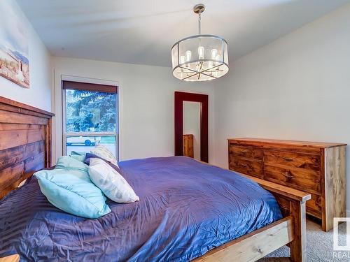 7502 155 Street, Edmonton, AB - Indoor Photo Showing Bedroom