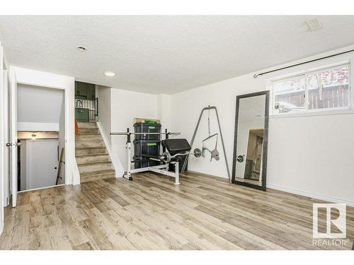 17927 62C Avenue, Edmonton, AB - Indoor