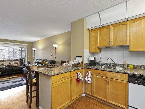 408 3 Perron Street, St. Albert, AB - Indoor Photo Showing Kitchen With Double Sink