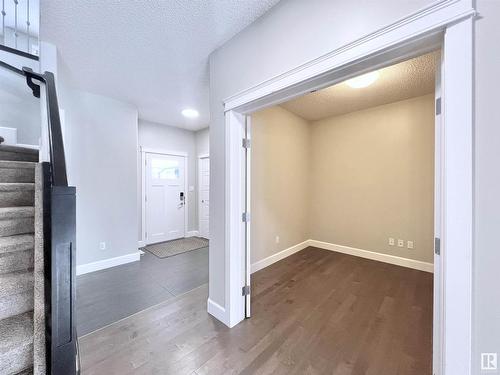 2087 Ware Road, Edmonton, AB - Indoor Photo Showing Other Room