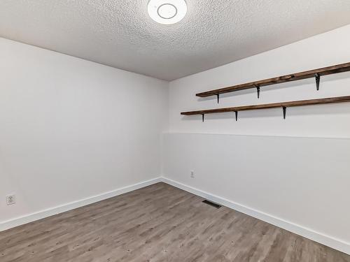 3949 62 Street, Edmonton, AB - Indoor