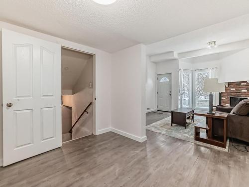 3949 62 Street, Edmonton, AB - Indoor